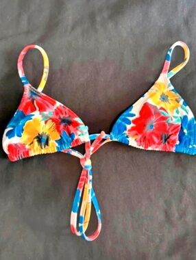 LOLEIA Floral Bikini Top in Blue & Red Size Small Like New